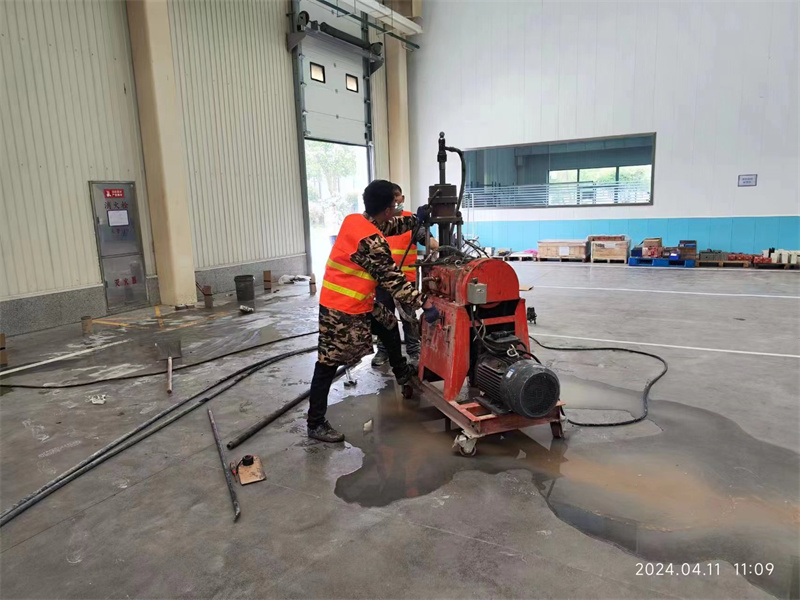 西宁厂房地面下沉塌陷注浆加固施工